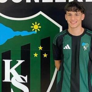 yeni arda guler deniyordu fenerbahceden ayrilip kocaeline imza atti IxQUs6t1