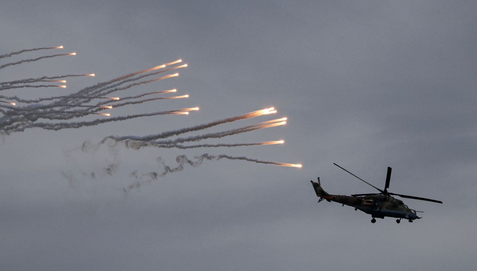 rusya ve belarus nukleer silah tatbikati yapti bunu gizlemiyoruz HRAHMWj1