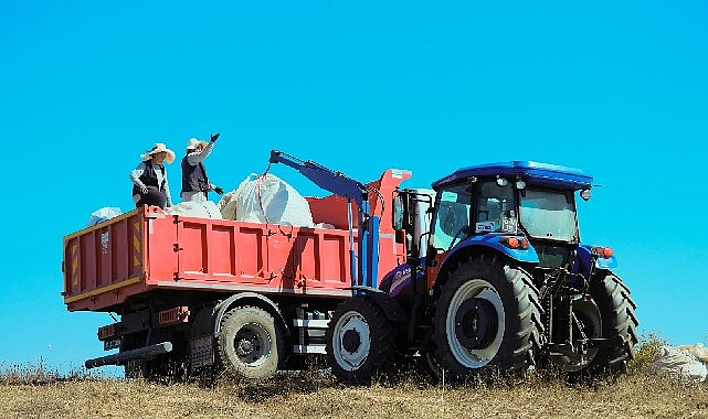 1140 dekarlik alanda biberiye zamani G7rWkJdA