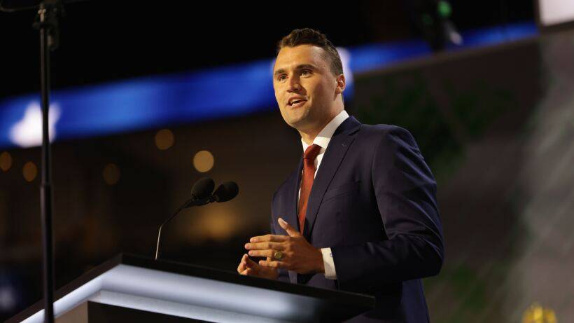 abd oldurulen aktivist kirkle ilgili paylasimlari nedeniyle 6 yabancinin vizesini iptal etti u7nFHEgR.jpeg