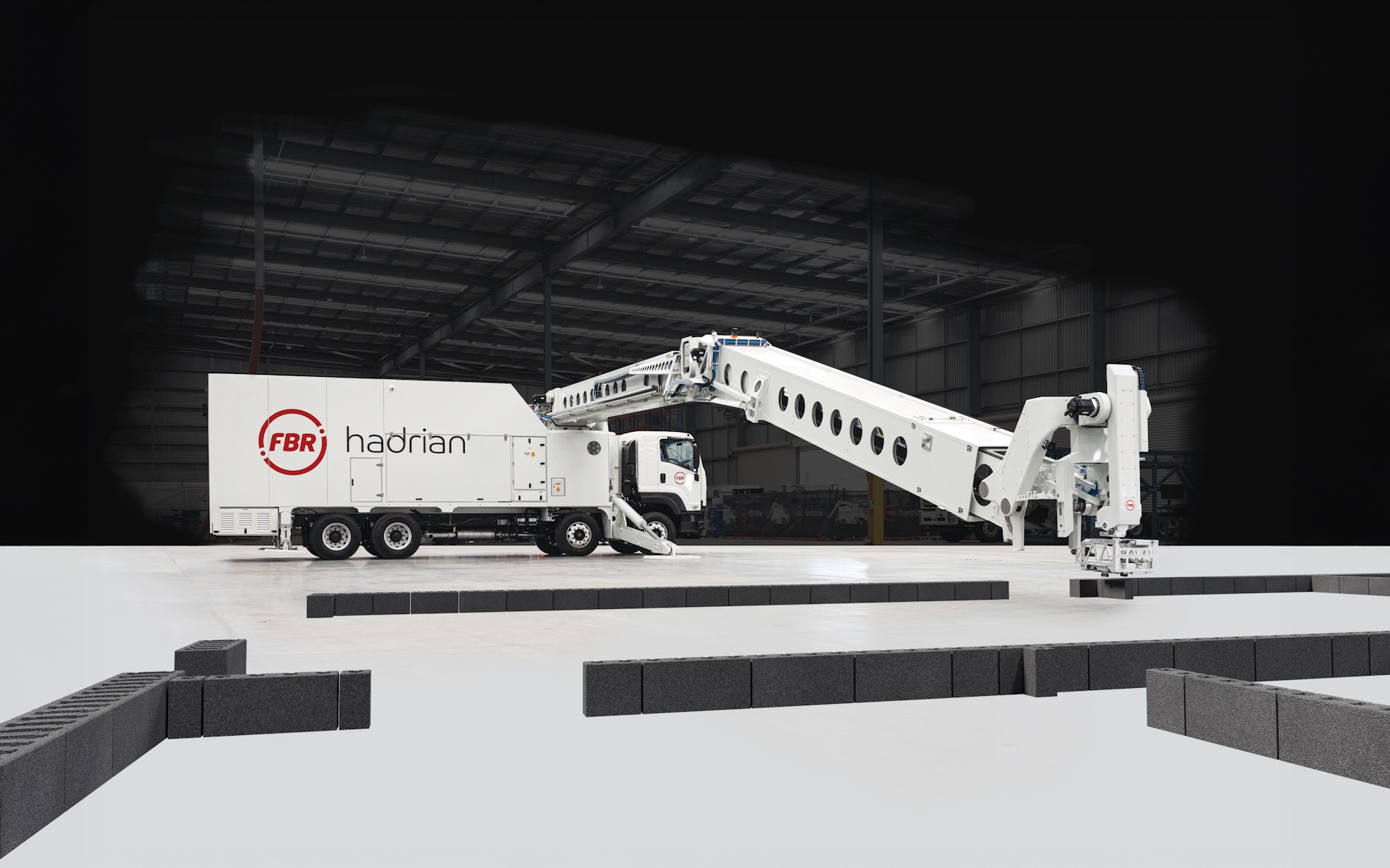 dunyanin en gelismis insaat robotu rekor hizda duvar oruyor TVfuxaQV.jpg