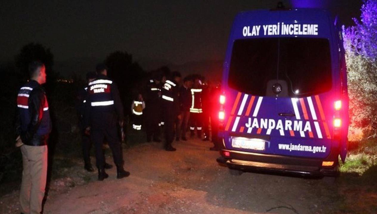 kopege ates etti yoldan gecen cifti vurdu 1 olu 1 yarali pGtx8KZb