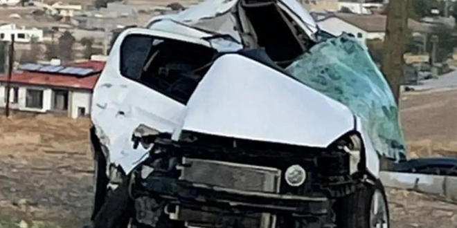 tirin carptigi otomobildeki sumeyye hemsire hayatini kaybetti Fw76NX6h.jpg