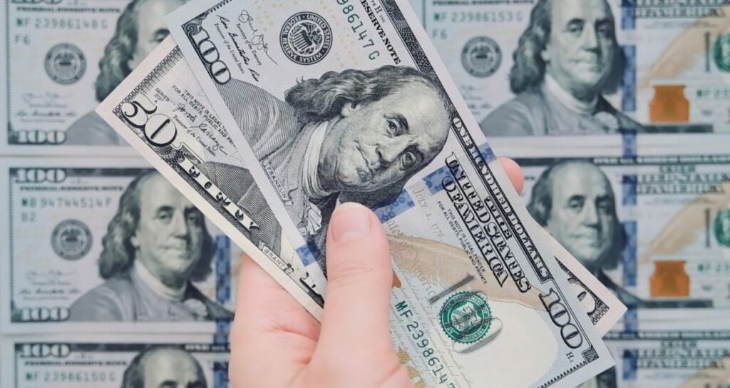 finansal-kesim-disindaki-firmalarin-net-doviz-acigi-subatta-artti-Omtdps49