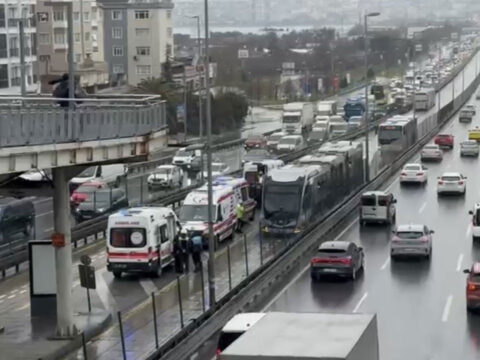 Istanbulda toplu ulasima yuzde 10 zam geldi pzKhfeQn